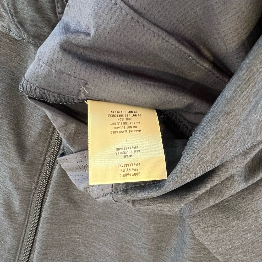 Tracksmith Navy Session Runners Jacket Full Zip Mens Sz Small - Picture 13 of 15